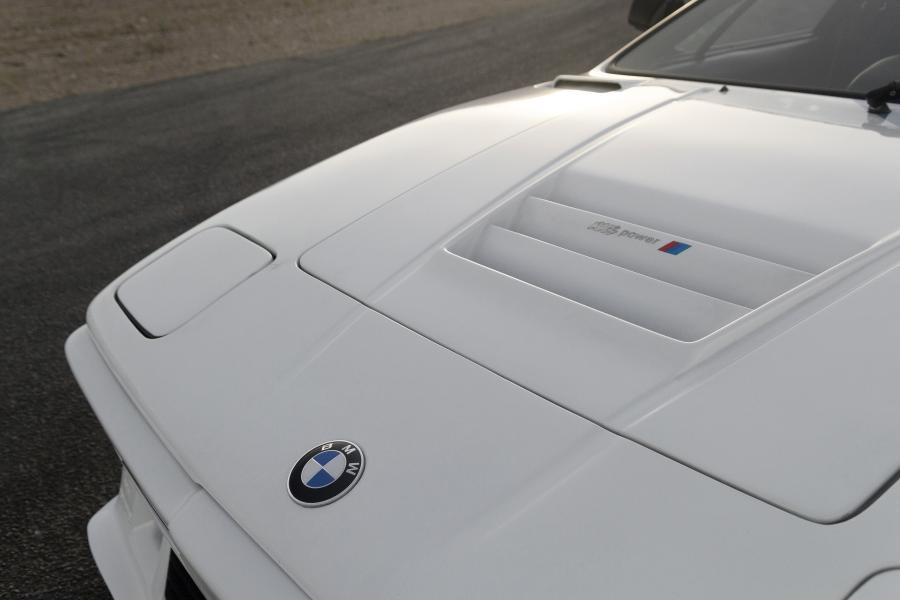 Детали экстерьера BMW M1 Procar AHG 1979 года  (фото 15 из 40)